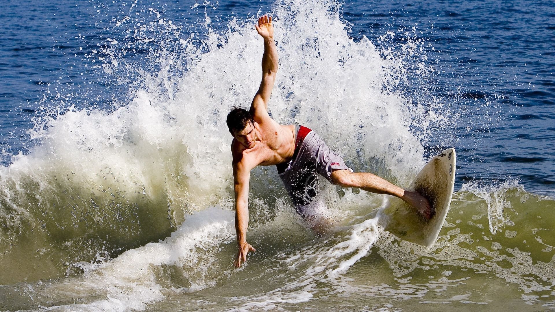 _灰熊队防守高效，锁定胜局_，灰熊 队